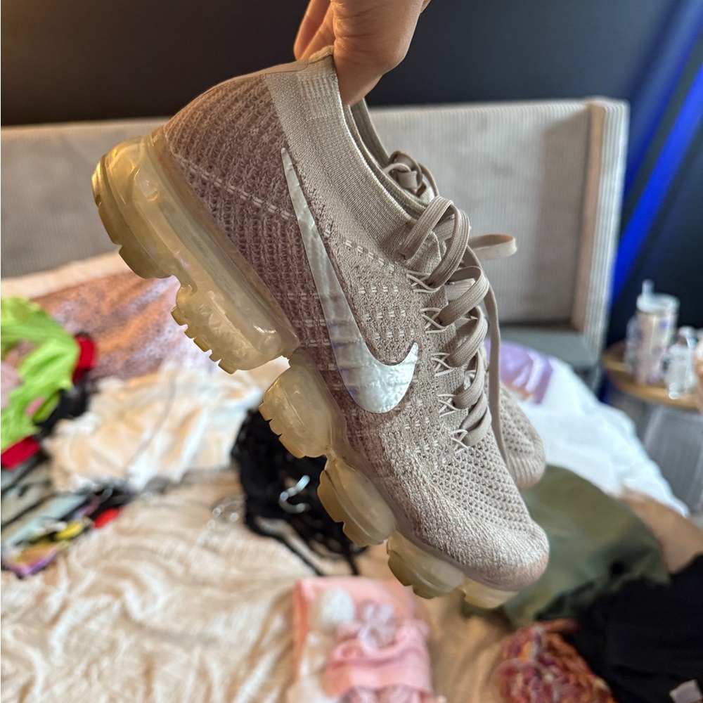 Nike air vapor max Beige and Cream Women's Sneakers